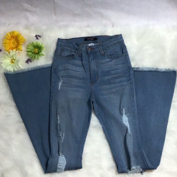 SKYLAR DENIM JEAN IN LIGHT BLUE🛍 - Picture 2 of 7